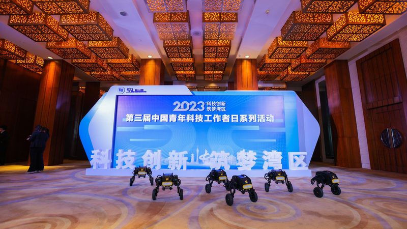 企业数字化工具：揭秘其优缺点，助力明智选择